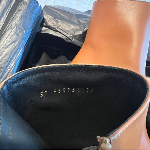 Saint Laurent Leather Boot in Cuoio. Size 37 EU - Picture 14 of 15